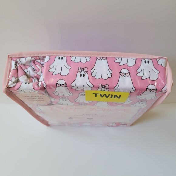 Betsey Johnson 4pc Pink Twin Sheet Set Hey Boo Ghosts w/ Bows Sunglasses Sheets - Picture 8 of 10
